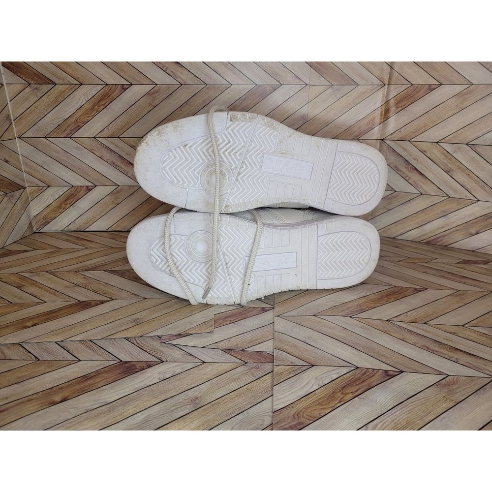 Women Levi's Coconut White BB HI Plush High Top Sneaker Size 7 38 520120 - Picture 5 of 5